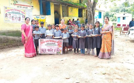 लायंस क्लब बिलासपुर वसुंधरा ने ग्राम भिलोनी में बच्चों को कराया पौष्टिक भोजन