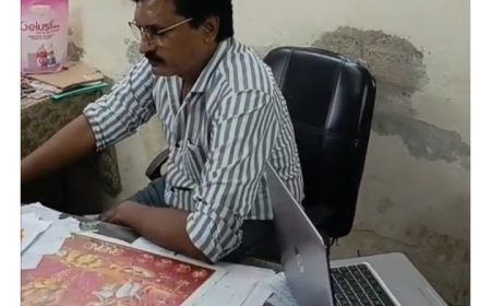 सामान्य सभा चलती रही, संपदा शाखा में ACB का ट्रैप! 10 हजार की रिश्वत लेते बाबू लक्ष्मीकांत कोका गिरफ्तार