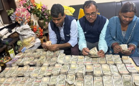 पटना में विजिलेंस का बड़ा एक्शन: ADM और सब-रजिस्ट्रार दंपति के ठिकानों पर छापा,