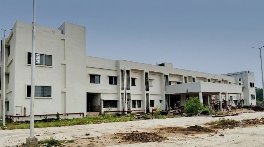 बिलासपुर: सरकारी फंड से बना 125 करोड़ का कैंसर अस्पताल निजी हाथों में सौंपने की तैयारी,