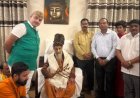 बिलासपुर प्रवास, कांग्रेस नेता त्रिलोक चंद्र श्रीवास ने किया आत्मीय अभिनंदन