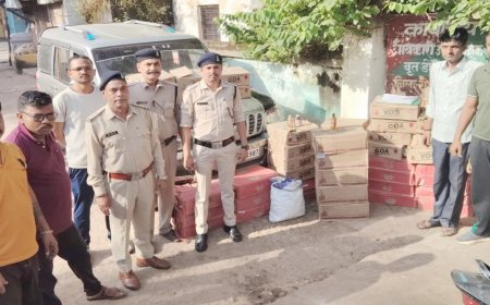 डोंगरगढ़: आबकारी विभाग की नाकेबंदी में पकड़ी गई अवैध शराब, 45 पेटी MP निर्मित अंग्रेजी शराब व स्कॉर्पियो जब्त;